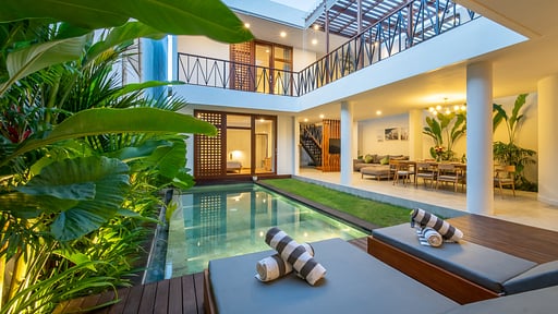 Green Villa Swimming pool