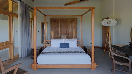 Gudea Living Villa Bedroom 1