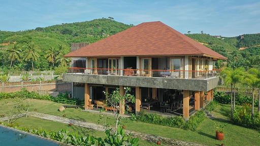 Gudea Living Villa Drone pictures