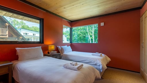 Gustav's Hideaway Bedroom 2