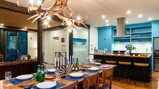 Gustav's Hideaway Dining area