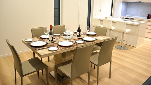 Hakuba Hokujo Chalet Dining area