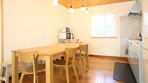 Hakuba Shiro Usagi Chalet Dining area