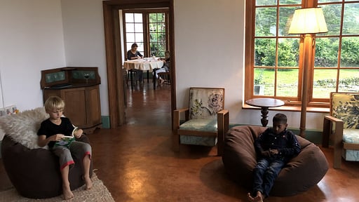 Haldummulla Estate Living room