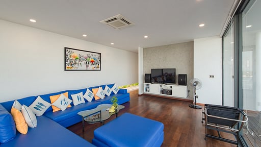Hapier Villa Living room 1