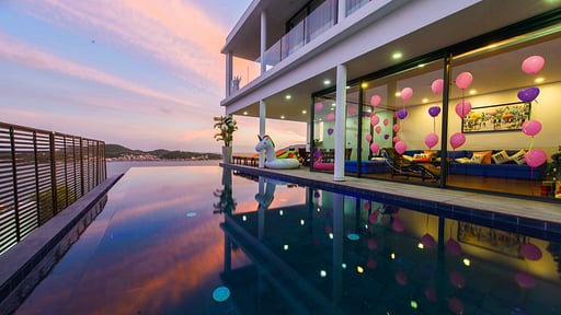 Hapier Villa Swimming pool