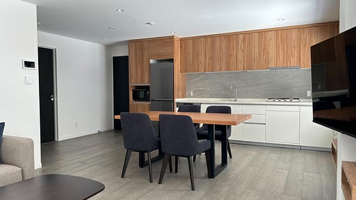 Happo Slopeside Apartment Four Dining area