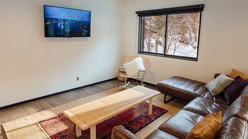 Happo Three Bedroom Apartments Living room