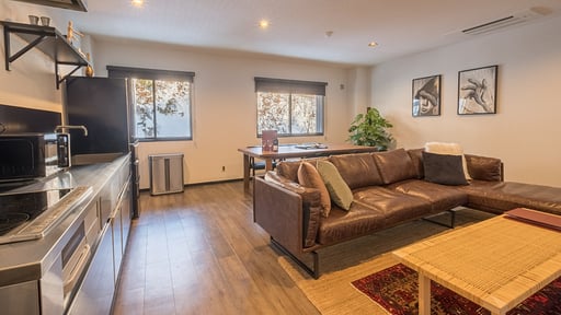 Happo Three Bedroom Apartments Living room