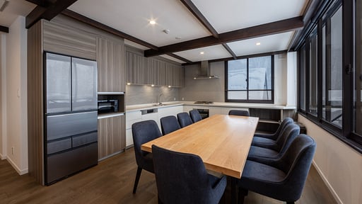 Happo View Four Bedroom Apartment 202 Dining area