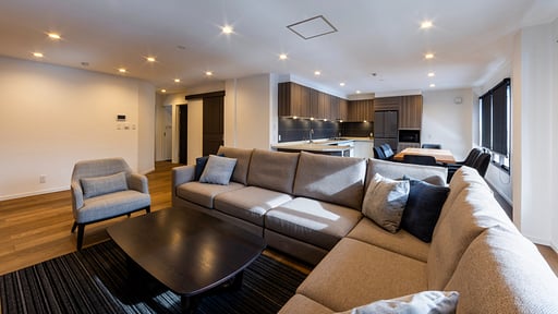 Happo View Four Bedroom Apartment 202 Living room