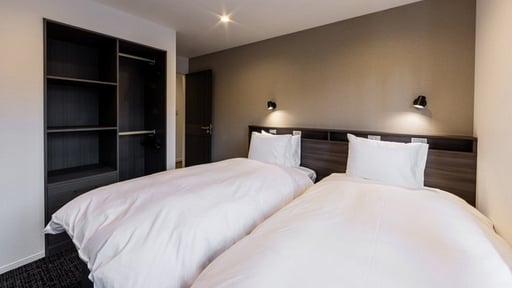 Happo View Four Bedroom Apartment Bedroom 4