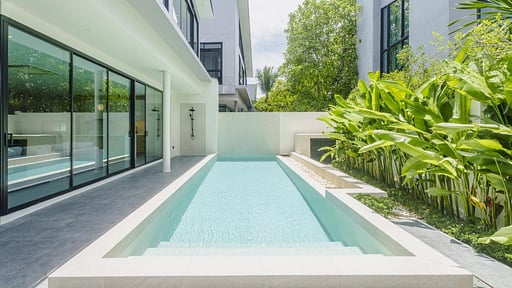 Harmony Exclusive Villa Бассейн