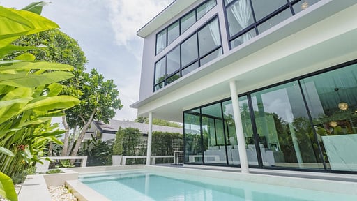 Harmony Exclusive Villa Бассейн