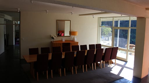 Hazeldene Yarra Valley Dining area