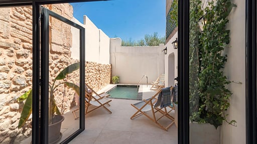 Helen´s House Бассейн