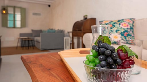 Helen´s House Обеденная зона