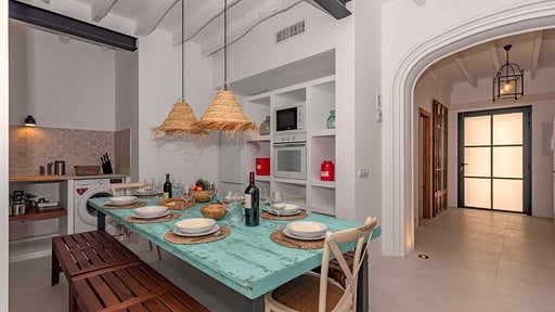 Helen´s House Обеденная зона