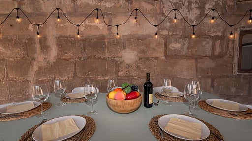 Helen´s House Обеденная зона