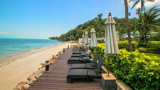 Heliconia Pool Villa Strand