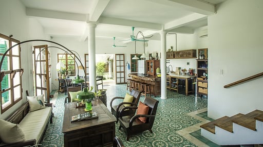 Heron House Living room