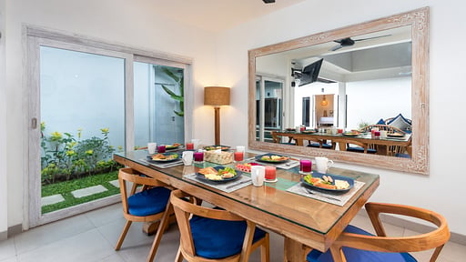Hiburan Villas Dining area 2