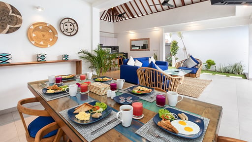 Hiburan Villas Dining area 2