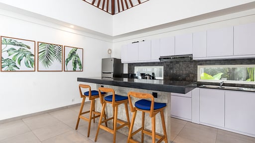 Hiburan Villas Kitchen 2