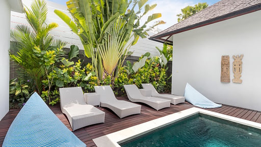 Hiburan Villas Swimming pool 2