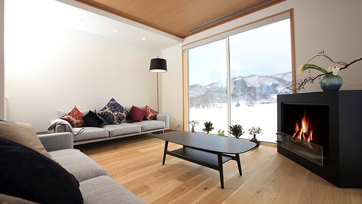 Hida Peaks Chalet Living room
