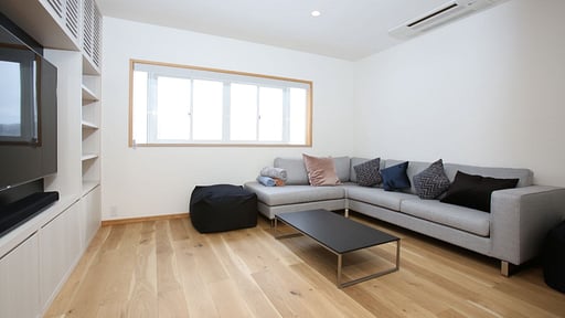 Hida Peaks Chalet Media room