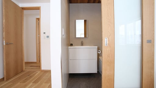 Hida Peaks Chalet Bedroom 3