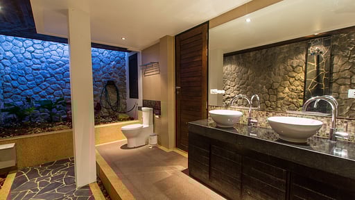 Hidden Villa Rawai Спальня 1