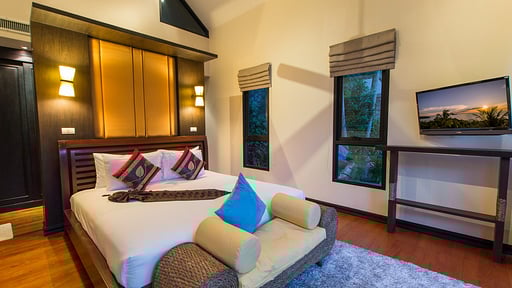 Hidden Villa Rawai Спальня 1