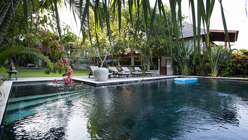Hidden Villa Schwimmbad