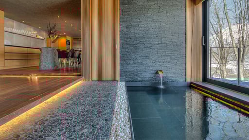 Hideaway on Escarpment Others