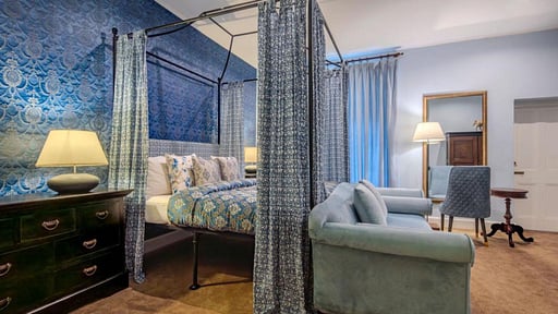 Hill Rise Luxury Villa & Stables Bedroom 2