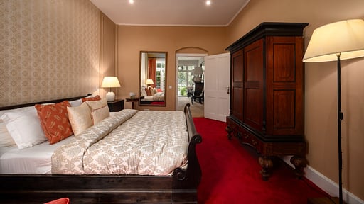 Hill Rise Luxury Villa & Stables Bedroom 4