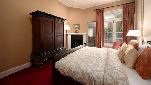 Hill Rise Luxury Villa & Stables Bedroom 4