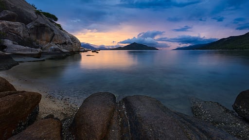 Hill Rock Pool Villas Alentours