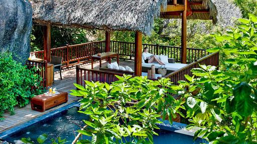 Hill Rock Pool Villas Salon