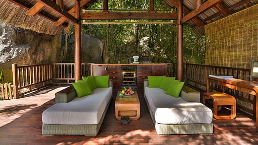 Hill Rock Pool Villas Salon