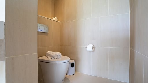 Himmapana Villa 2P Bedroom 1