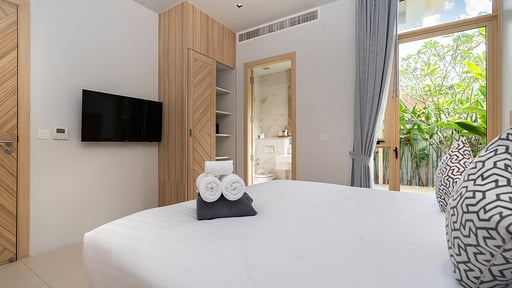 Himmapana Villa 2P Bedroom 2