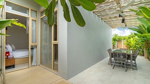 Himmapana Villa 2P Dining area