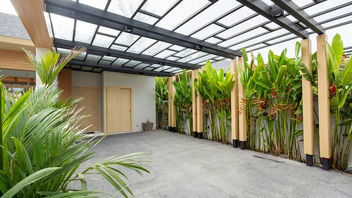 Himmapana Villa 2P Parking areas