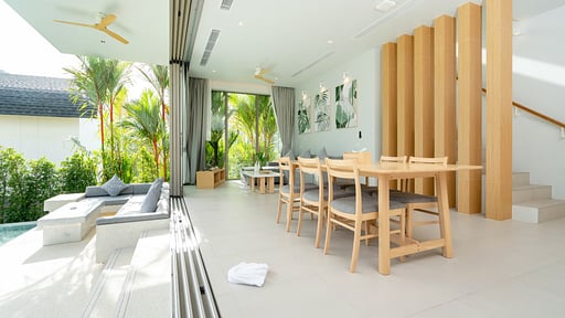 Himmapana Villa Hills 2 Dining area