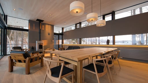 Hiyoku Chalet Dining area