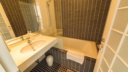 Horizon Townhouse Three Bedroom Bedroom 1