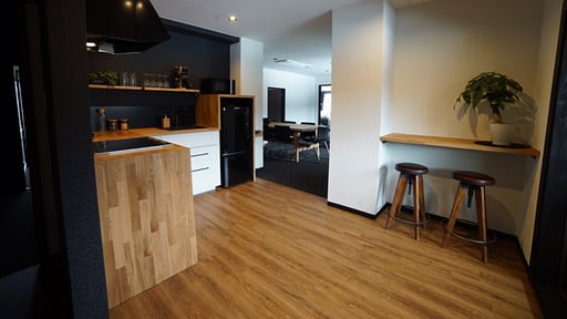 Hotel Villa Hakuba Four Bedroom Apartment Kitchen